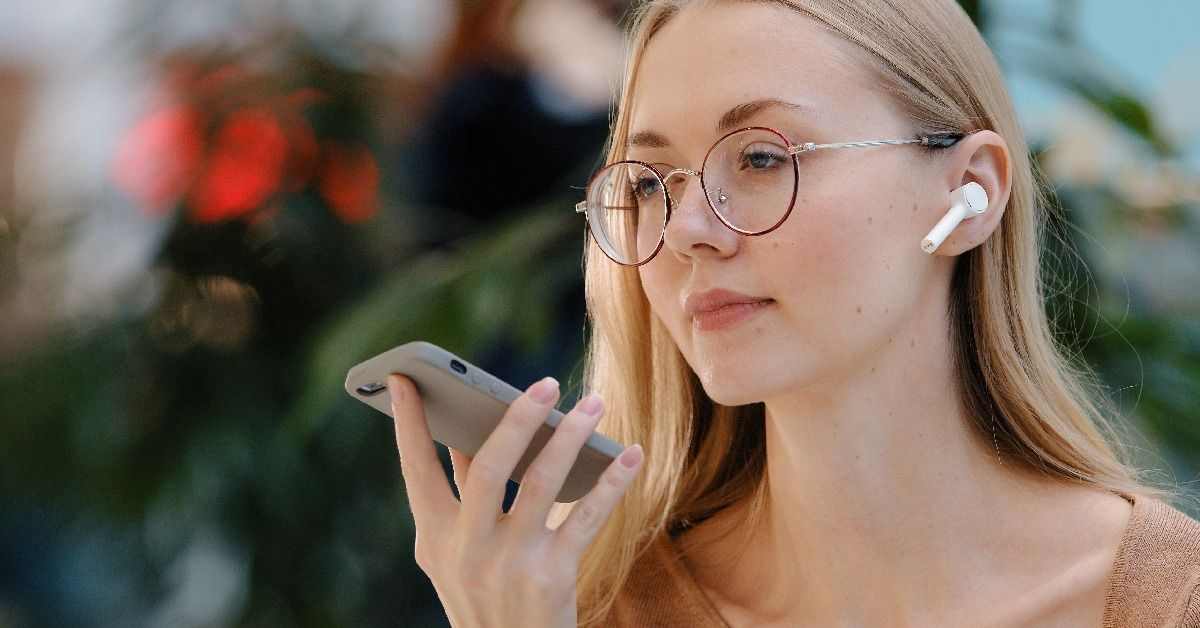 Virtual Travel Assistants for Customer Support